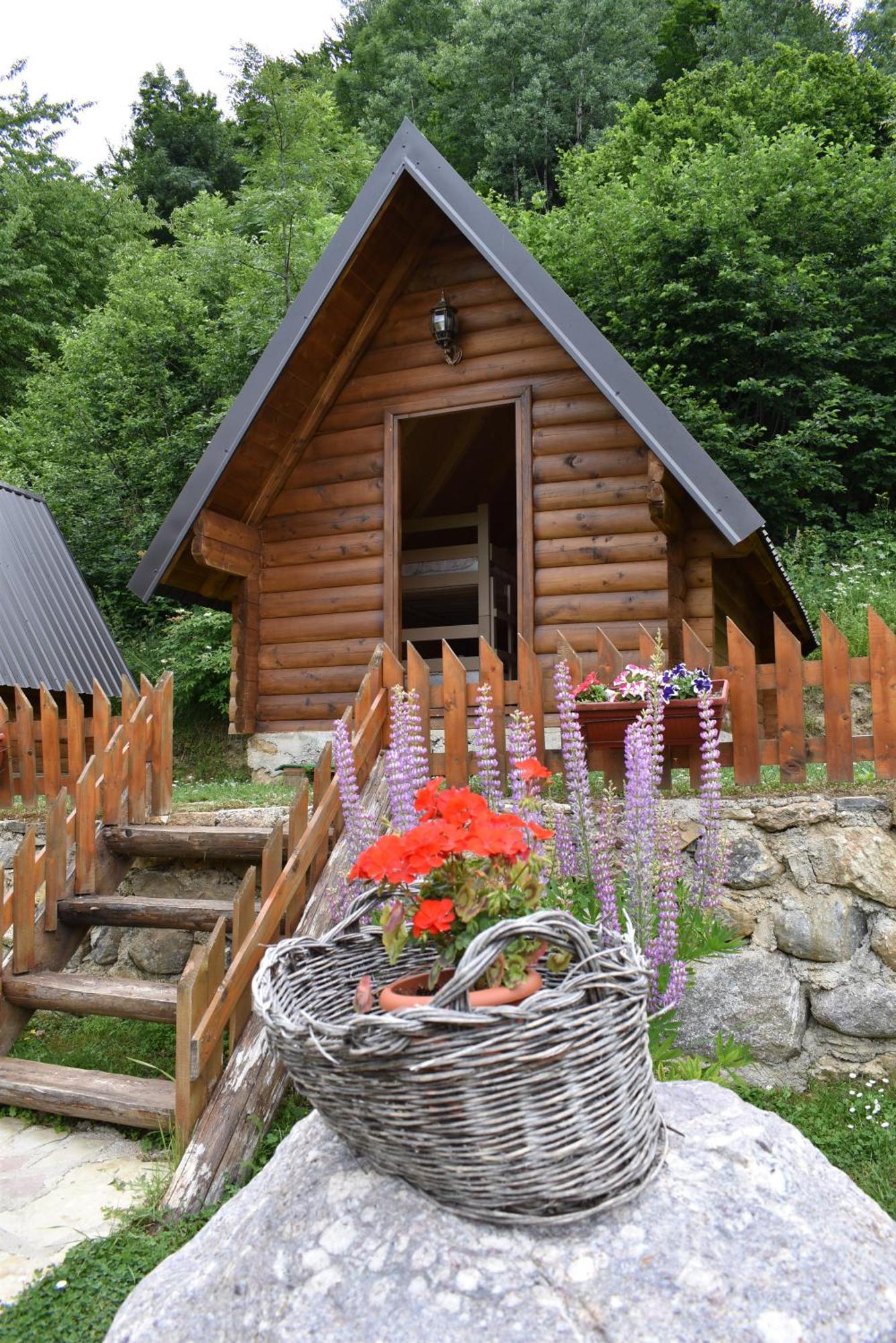 Gradine - Katun Kamp Villa Plav Rom bilde