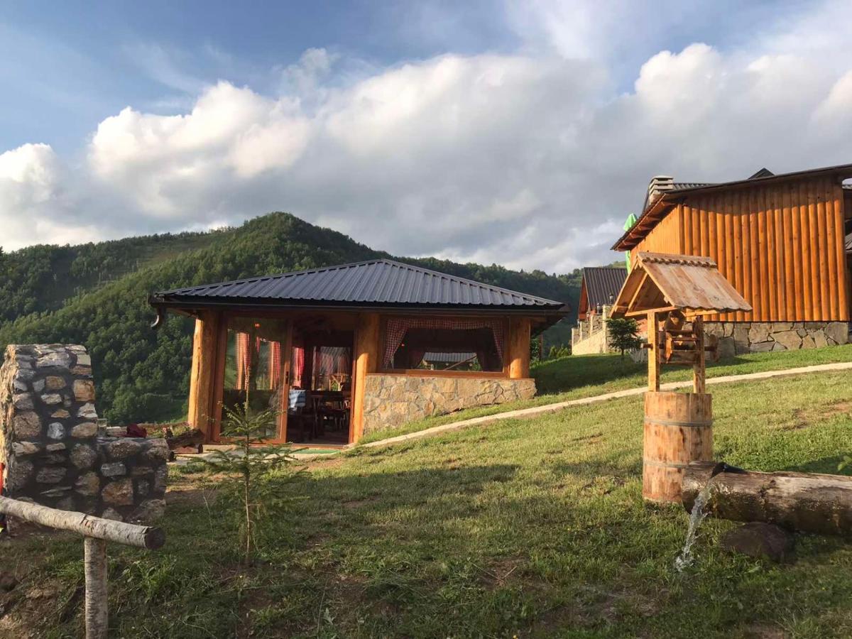Gradine - Katun Kamp Villa Plav Eksteriør bilde